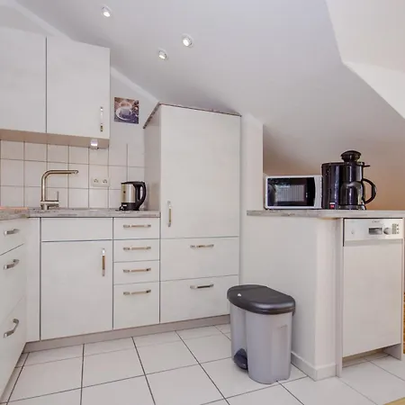 Appartement Haus Ruegensonne, App 06 *